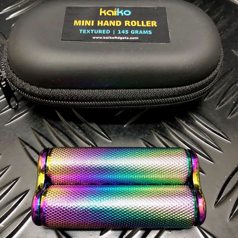 145 gram Mini Hand Roller in black carry case