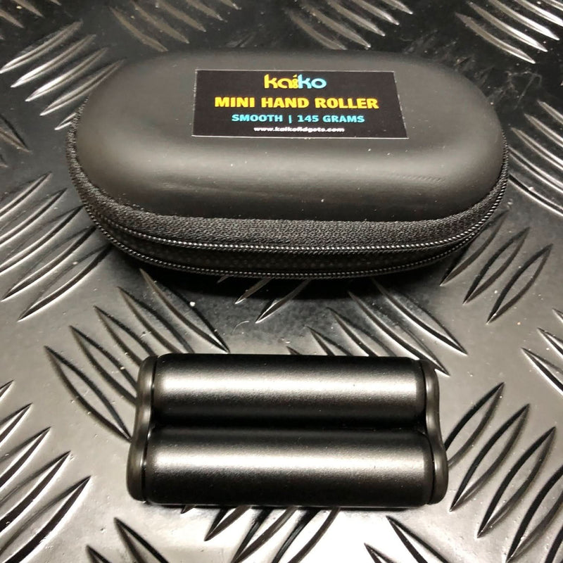 145 gram Mini Hand Roller in black carry case