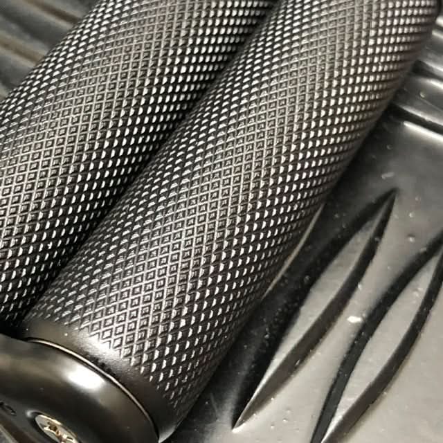 145 gram Mini Hand Roller in black carry case