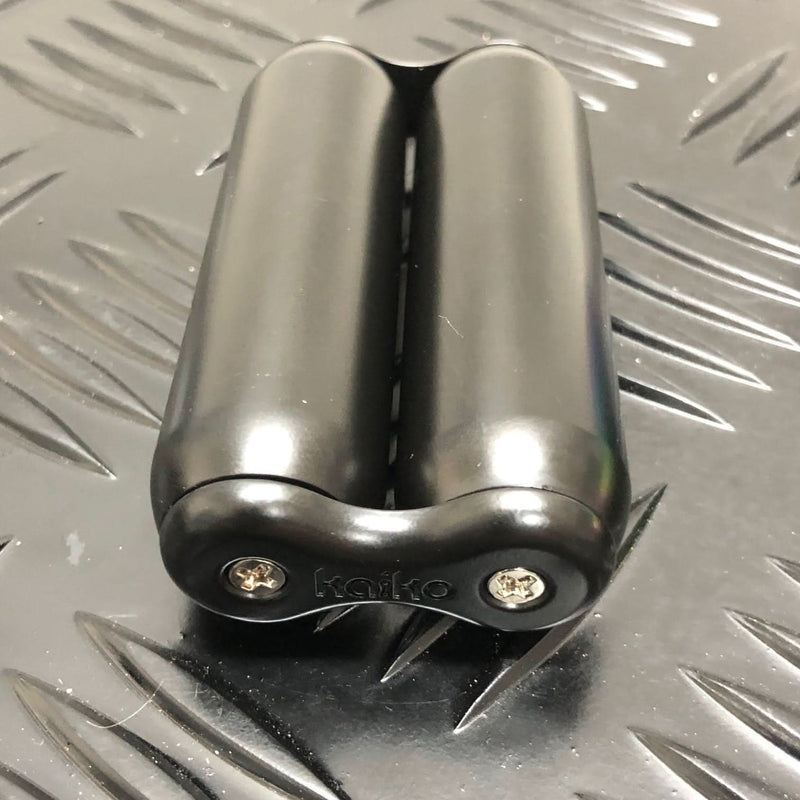 305 gram SMOOTH Hand Roller by Kaiko