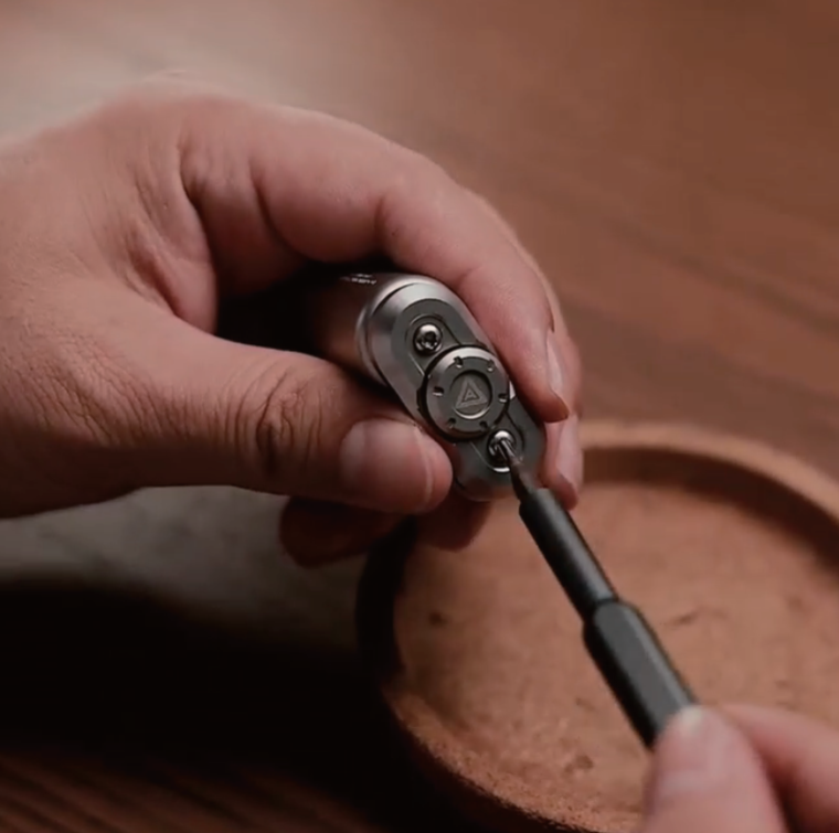 ASMR Hand Roller - Convertable to Silent Mode Also