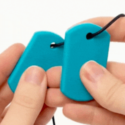 ARK Chew TAGS - 2 tags sur cordon