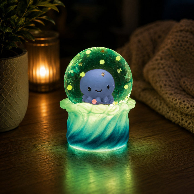 Sea Creature Snow Globe Smoosho's Glow-in-the-dark Squishy