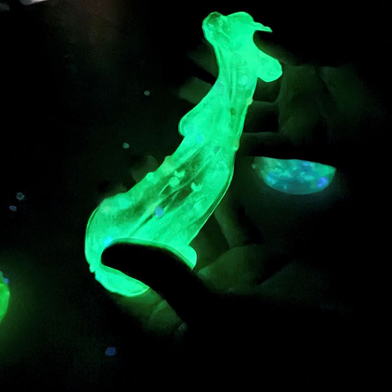 PURE Glow Put 'Em Putty