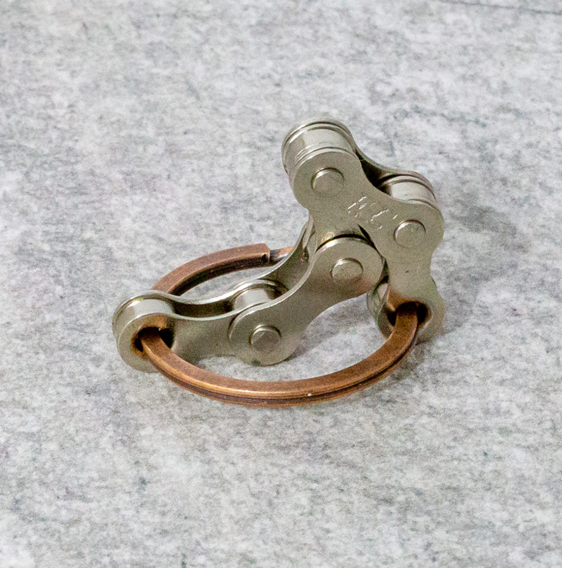 HUNGRY D fidget by Kaiko Fidgets