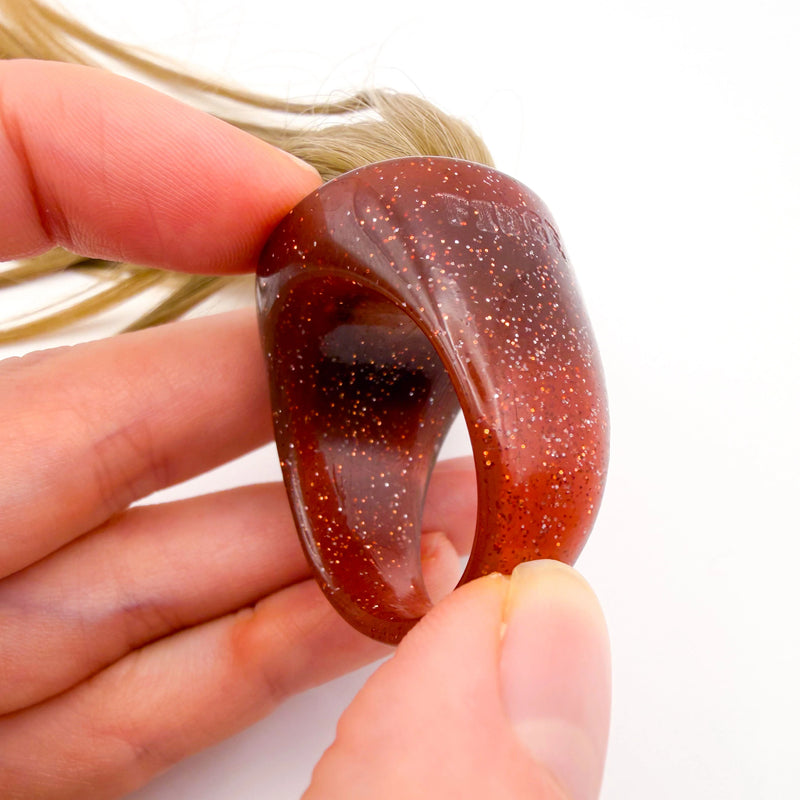 Brunette Twirler – Hair-Twirling Fidget by Fidge