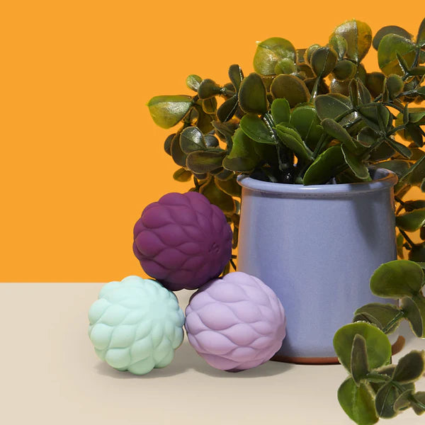 Puffs Speks Odds Silicone Magnets