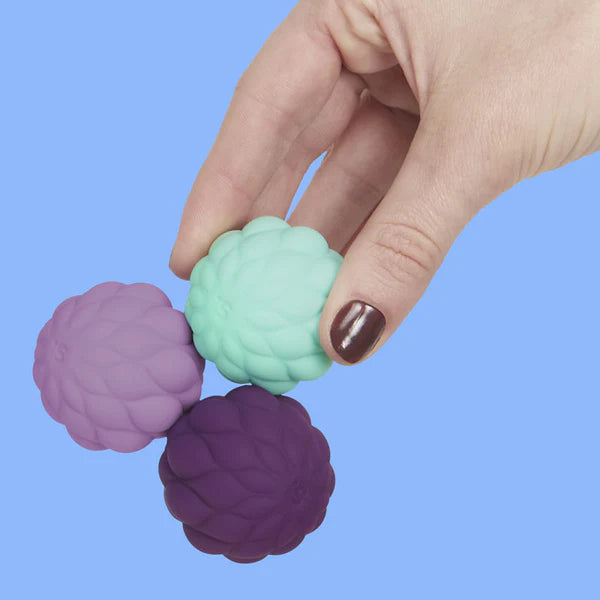 Puffs Speks Odds Silicone Magnets