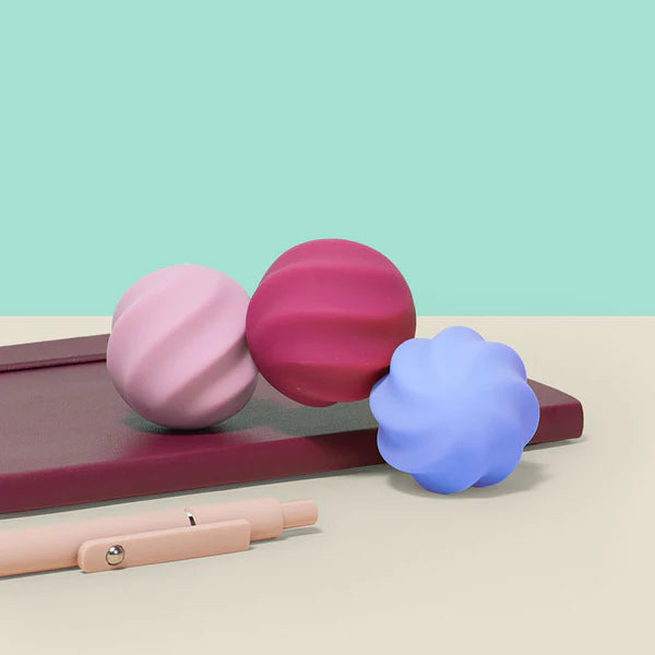 Swirls Speks Odds Silicone Magnets