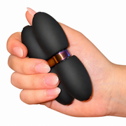 Side grip of Kaiko Quad Roller showing how it fills the hand