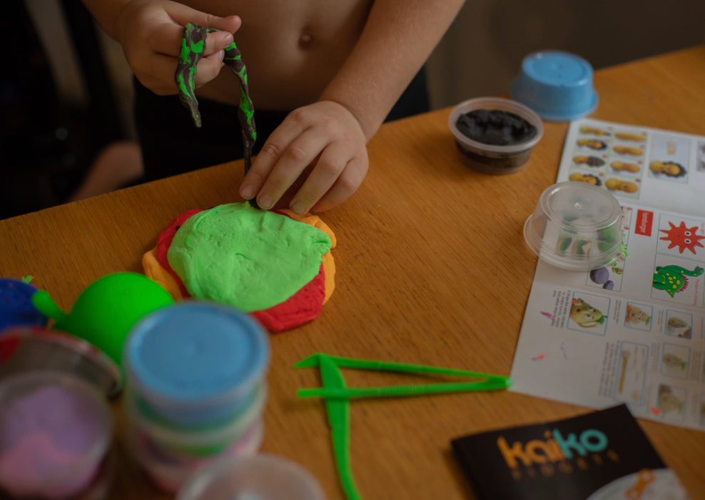 Super Light Air Dry Clay -GREAT non tech activity! - My Sensory Store